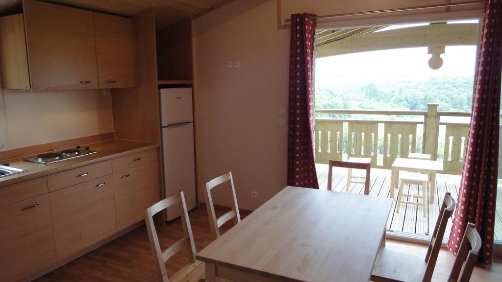 Chalet Domaine De Combe Ramond Veilhes Phòng bức ảnh